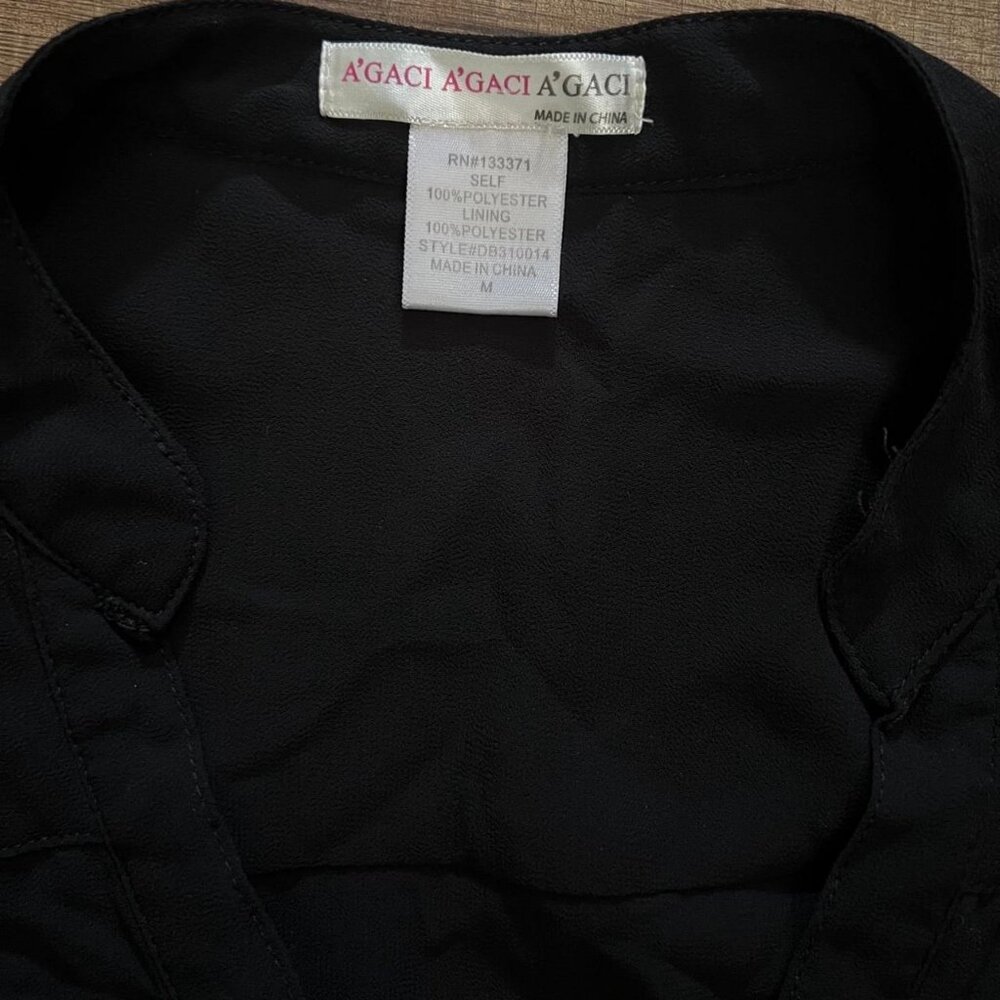 BLACK DRESS. Size medium - Picture 4 of 6